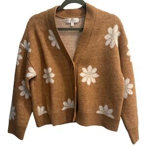 Chelsea & Theodore Small Tan Cardigan Sweater White Flowers Daisies Adorable